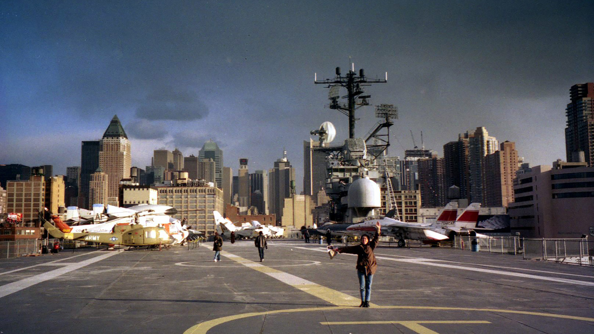 View of the New York skyline from aboard the Intrepid. Photo by David Monniaux via Wikipedia